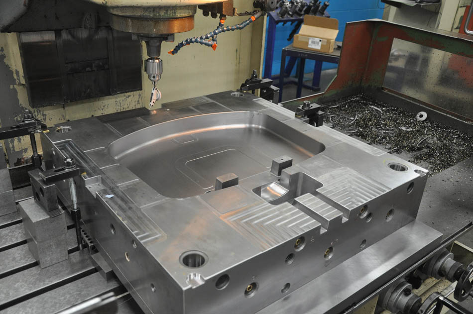 CNC machining of a large industrial mold